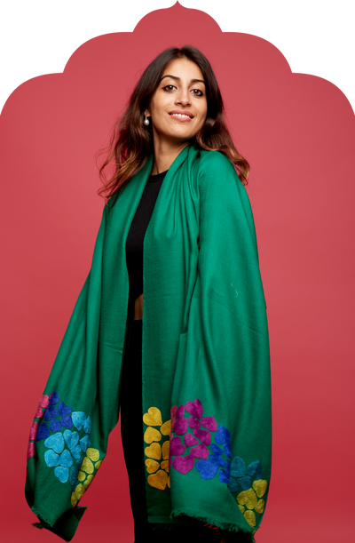 Embroidered Heart Wave Green Stole